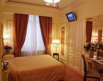 Hotel Champagne Garden 4*