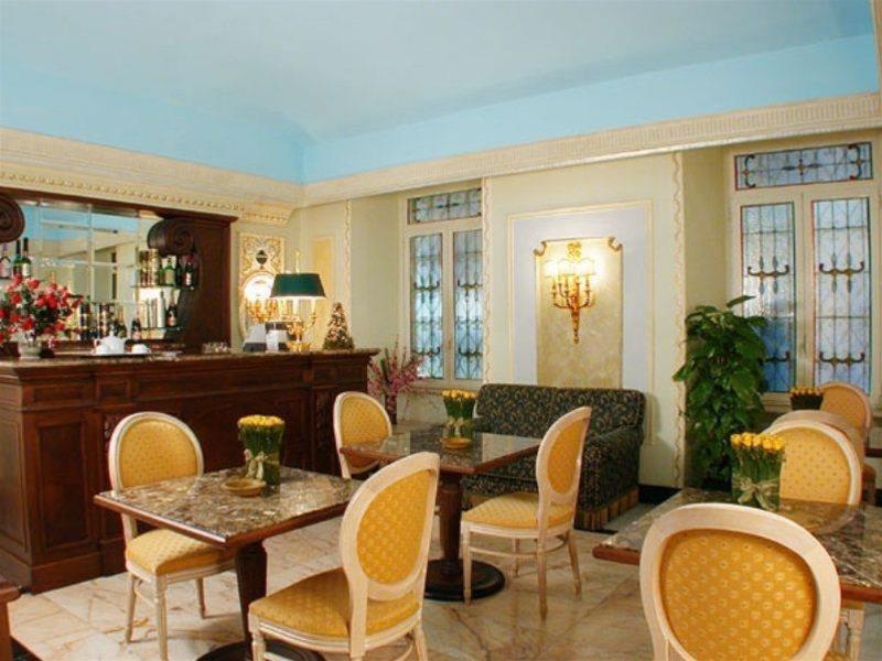 Hotel Champagne Garden Roma
